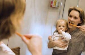 Comment traiter naturellement le muguet chez le bébé