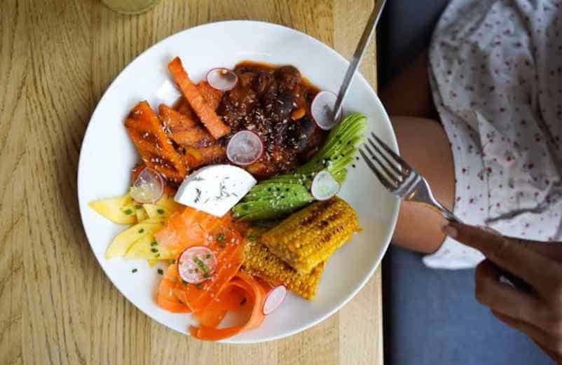 Réviser le contenu de votre alimentation pour réguler le cholestérol Handissimo