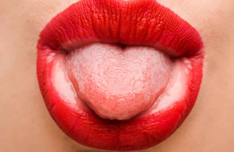 Petit bouton sur la langue qui pique : quel remède pour le soulager ?-Handissimo