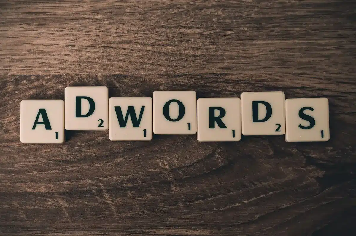Audit technique SEO montrant l'analyse d'un site web beauté avec métriques de performance